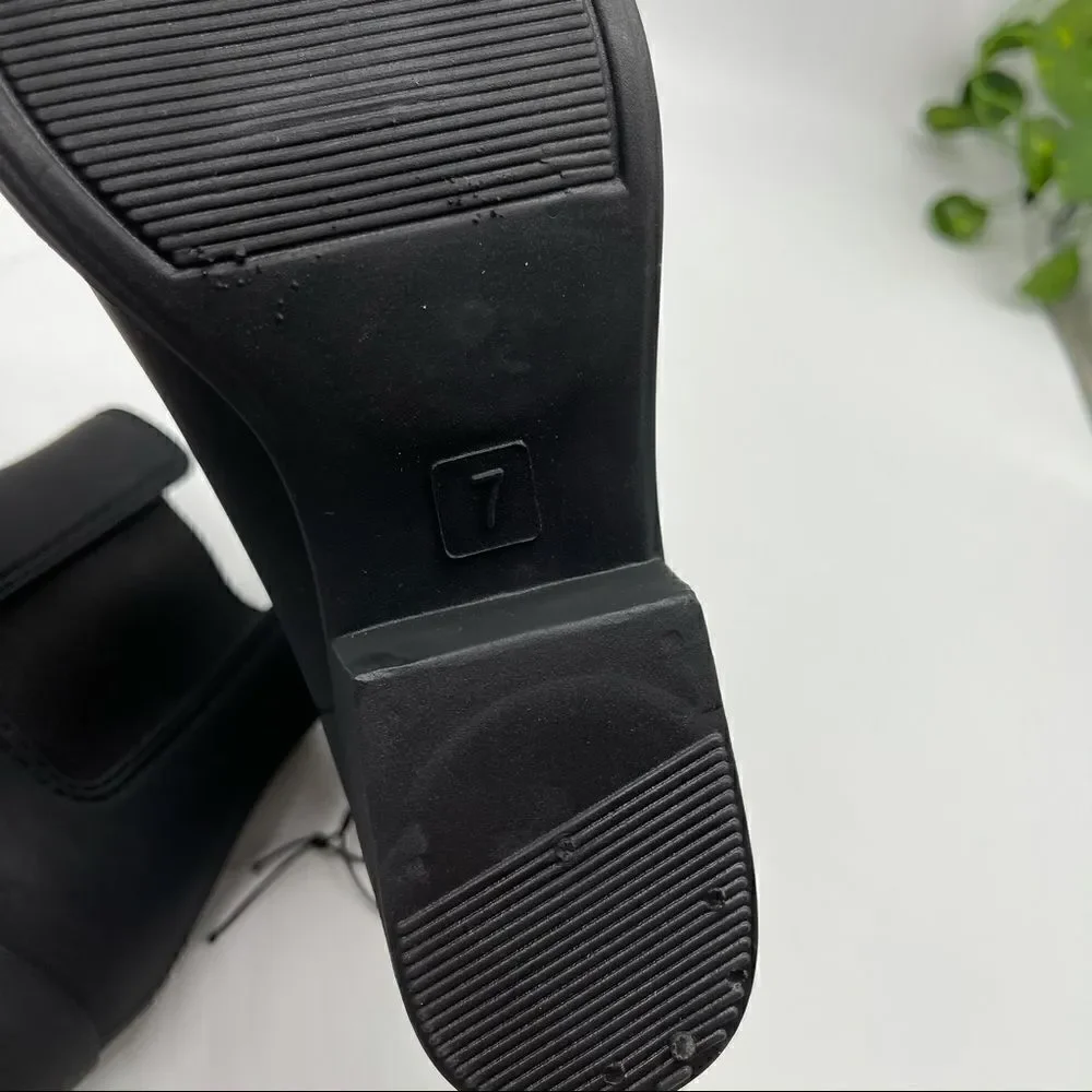 NWT Jeffrey Campbell PLAY Black Matte Rubber Ankle Boots Size 7